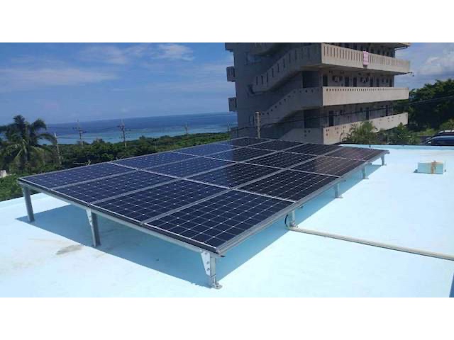 石垣島　太陽光発電施工写真2